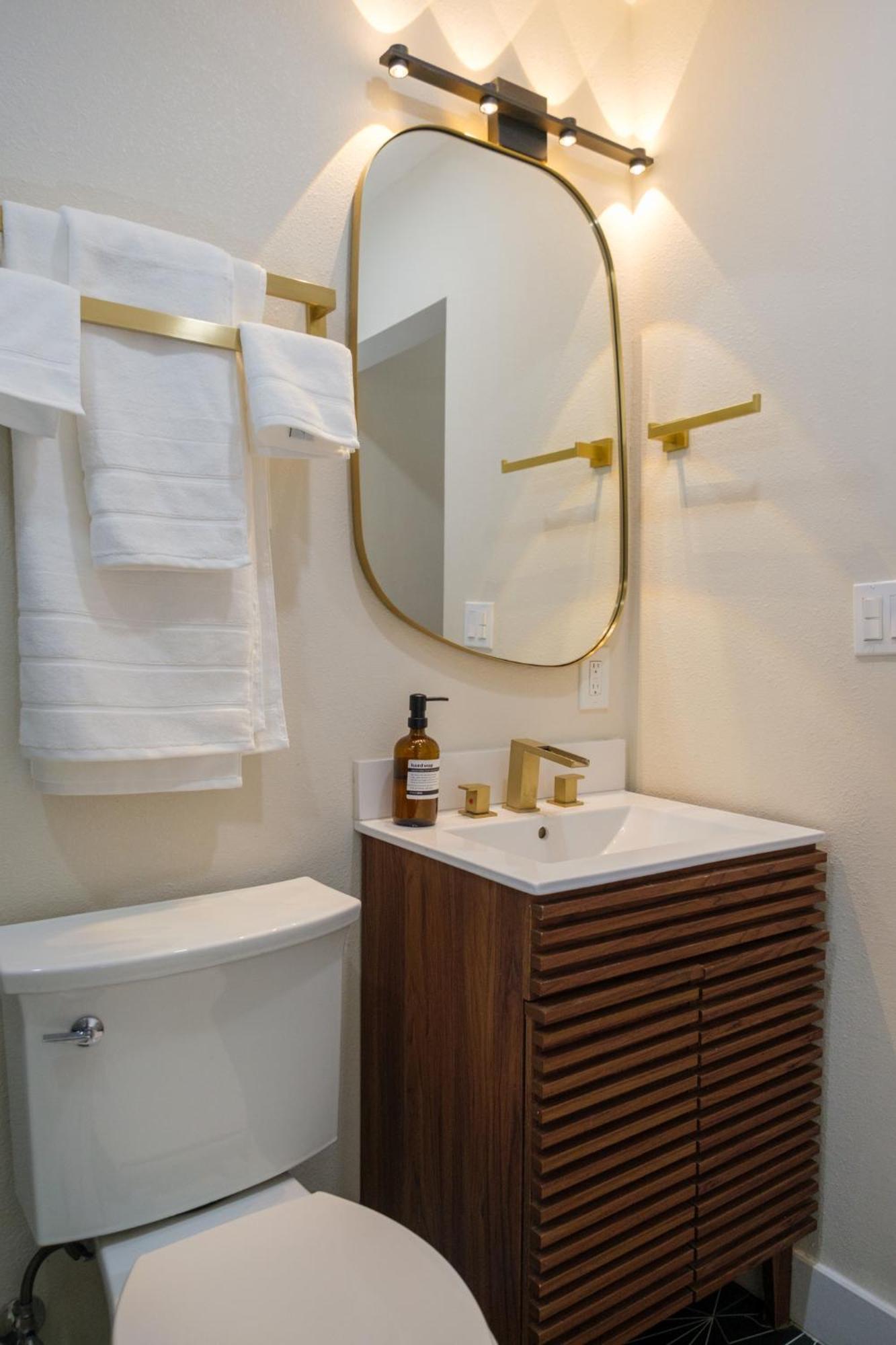 Adobe Inn Monterey Park Εξωτερικό φωτογραφία